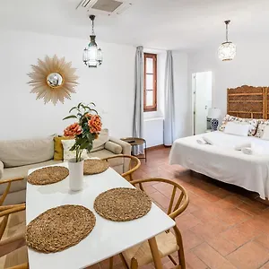 La Jⲟya De Patios - Turisticos Appartamento
